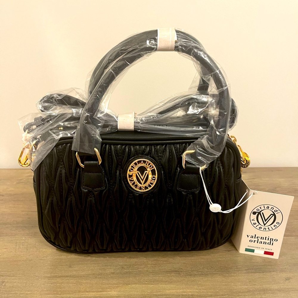 VALENTINO ORLANDI ITALY Black Quilted CROSSBODY BAG NEW WITH PROTECTIVE PLASTIC
